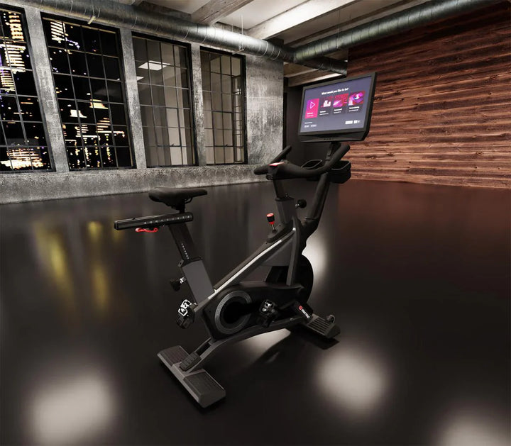 Startrac Virtual Bike With 21" Touchscreen